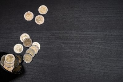 Croissance abaissée à 0,5 %, déficit au-delà de 5 % : ce que les nouvelles prévisions changent pour votre argent